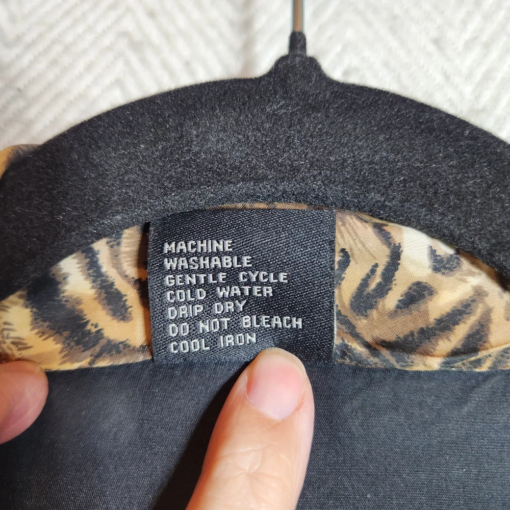 Vintage Fuda International Tiger Print 100% Silk Jacket Brown Tan Black - Picture 10 of 11